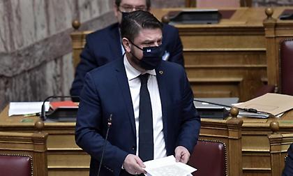 Χαρδαλιάς: «Δεν αναστέλλεται η Super League 2»