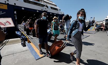Πώς θα ταξιδεύουμε από 14 Μαΐου σε νησιά και ενδοχώρα - Τα self test