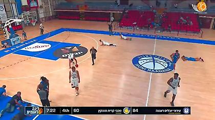 Ισραήλ: Παίκτες ξάπλωσαν στο παρκέ όταν ήχησαν οι σειρήνες (pics)