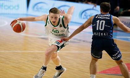 Διέλυσε την Πριενάι με κατοστάρα η Ζαλγκίρις