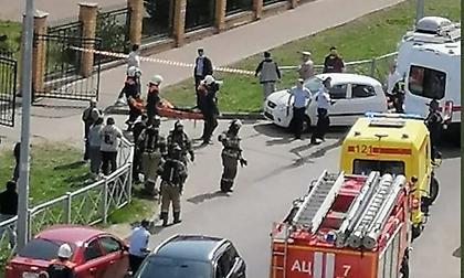 Μακελειό στη Ρωσία: 17χρονος άνοιξε πυρ σε σχολείο - Τουλάχιστον 9 νεκροί, πηδούσαν από τα παράθυρα