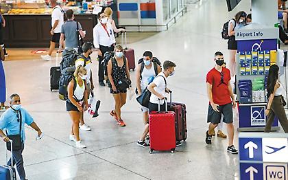 Τουρισμός: Έλεγχος πράσινου πιστοποιητικού πριν από την άφιξη στην Ελλάδα