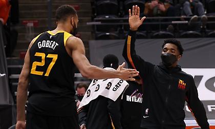 Τζαζ: «Τρέχει» για τα playoffs ο Μίτσελ