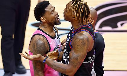 Ο Χάσλεμ αποβλήθηκε τρία λεπτά μετά το φετινό ντεμπούτο του