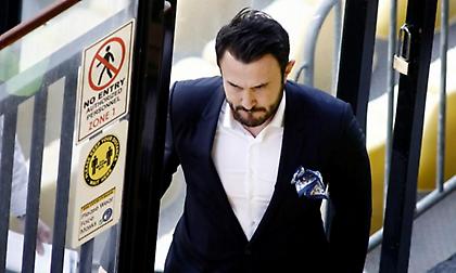Δίμηνη απαγόρευση εισόδου στον Θεόδωρο Καρυπίδη