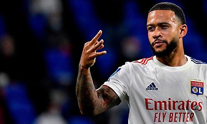 Η παραμονή του Κούμαν κρίνει την μεταγραφή του Ντεπάι στην Μπαρτσελόνα