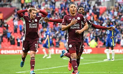 Το τρομερό γκολ του Τίλεμανς που έδωσε στη Λέστερ το πρώτο Κύπελλο στην ιστορία της!