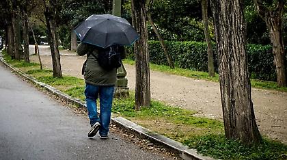 Χαλάει ο καιρός σήμερα, σε πτώση η θερμοκρασία - Πού θα βρέξει