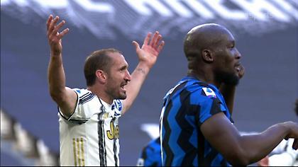 Το αυτογκόλ του Κιελίνι!