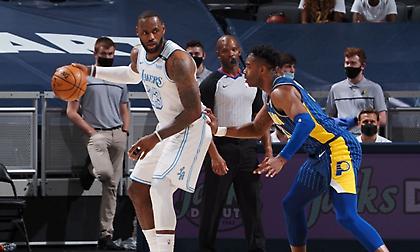 «Ζωντανοί» για απευθείας playoffs με «Βασιλιά» οι Λέικερς!