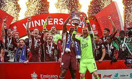 Τιμώρησε την Τσέλσι και σήκωσε ιστορική κούπα η Λέστερ!