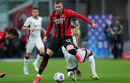 «Τρέναρε» την επιστροφή της Μίλαν στο Champions League η Κάλιαρι