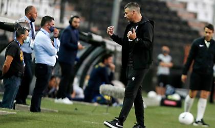 Εκνευρισμός στον ΠΑΟΚ για τη διαιτησία