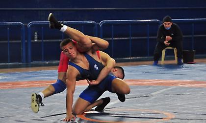 Αποκλείστηκε ο Τσαντικίδης, στη μάχη του Ευρωπαϊκού πάλης ο Κουγιουμτσίδης