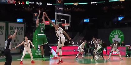 ΝΒΑ: Τα κορυφαία τρίποντα της σεζόν (video)