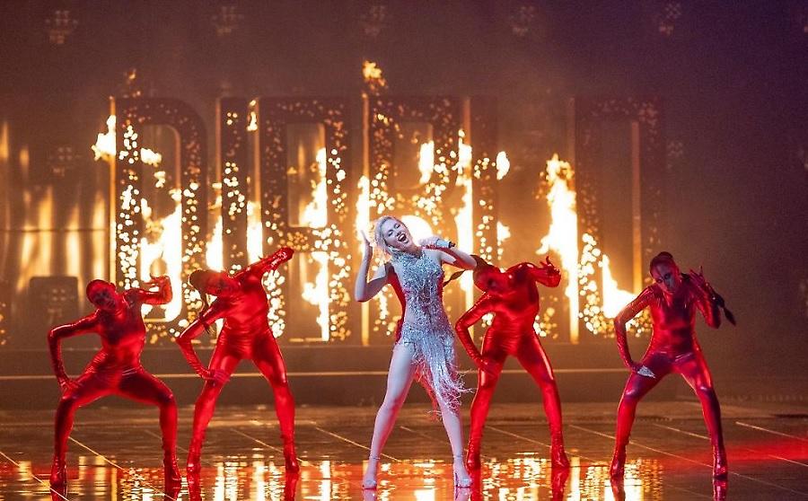 Στον τελικό της Eurovision η Κύπρος με την μαγευτική Έλενα Τσαγκρινού