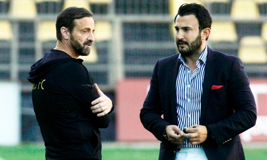 Θα τα πουν από κοντά Μάντζιος και Καρυπίδης