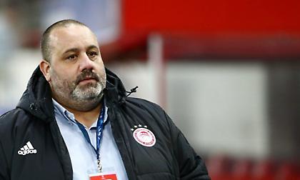 Καραπαπάς: «Δημόσια τηλεόραση. Όπως λέμε δημόσια αποχωρητήρια» (pic)