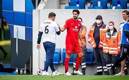 Αποθέωση και pasillo στο «αντίο» του Κεντίρα