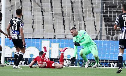 Νέα έμπνευση Φορτούνη, έβγαλε ο Πασχαλάκης την κεφαλιά-ψαράκι του Μασούρα