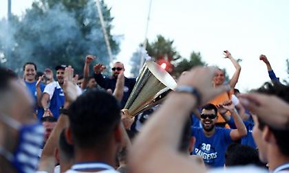 Κάηκε η Νίκαια στη φιέστα του πρωταθλητή Ιωνικού