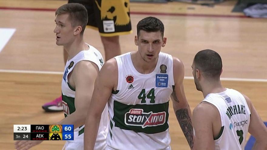 Εξαιρετικός Μήτογλου στην τρίτη περίοδο