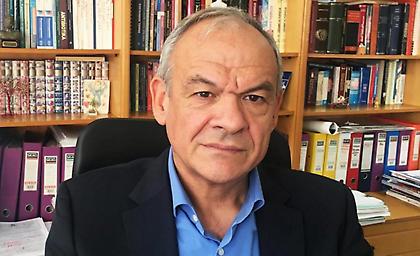 Μανωλόπουλος: Πιο αυξημένες οι θρομβώσεις σε νεότερα άτομα - γυναίκες κυρίως με Astrazeneca