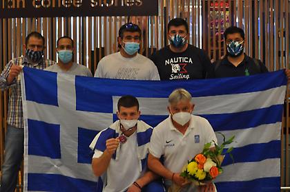 Θριαμβευτική υποδοχή στον Μιχάλη Ιωσηφίδη