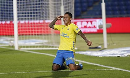 «Γαζώνει» ο Αραούχο: Δύο γκολάρες στη νίκη της Λας Πάλμας