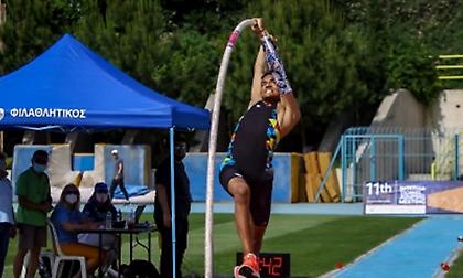 Πρωταγωνίστησαν στην Καλλιθέα Καραλής, Σπάνοβιτς