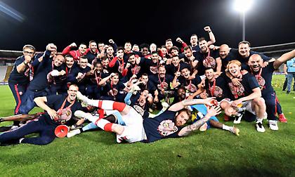 Το σήκωσε στη «ρωσική ρουλέτα» ο Ερυθρός Αστέρας και έκανε νταμπλ