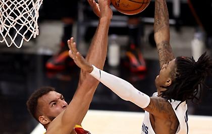 Στην κορυφή του Top-10 το φοβερό μπλοκ του Γκομπέρ στον Μοράντ