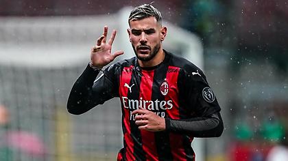 «Κοιτάζει» Ερναντές η Παρί Σεν Ζερμέν