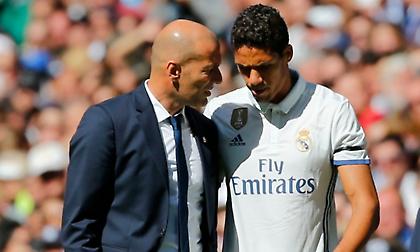 Βαράν σε Ζιντάν: «Ήσουν μέντορας. Το ευχαριστώ δεν είναι αρκετό…»