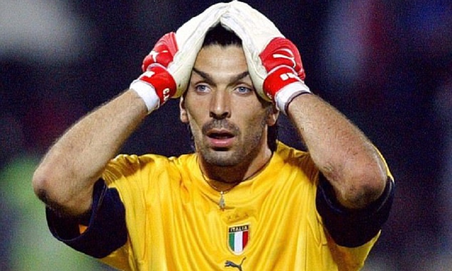 Euro 2004: Το 2-2 που απέκλεισε την εθνική Ιταλίας