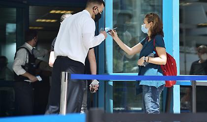 Κορωνοϊός: Ανοικτές οι πλατφόρμες ραντεβού για όλα τα διαθέσιμα εμβόλια στους 30-34 ετών