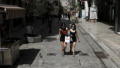 Μόσιαλος: «Παράθυρο» να πετάξουμε τις μάσκες τέλη Ιουλίου – Οι προϋποθέσεις
