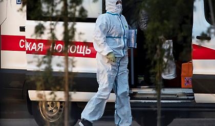 Κορωνοϊός-Ρωσία: Ρεκόρ ημερήσιων κρουσμάτων από τα τέλη Μαρτίου