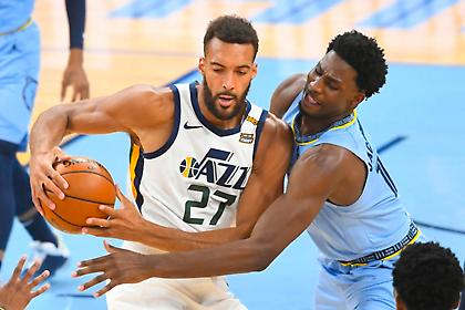 Ανέκτησαν το πλεονέκτημα οι Τζαζ, «σκουπίζουν» οι Σίξερς