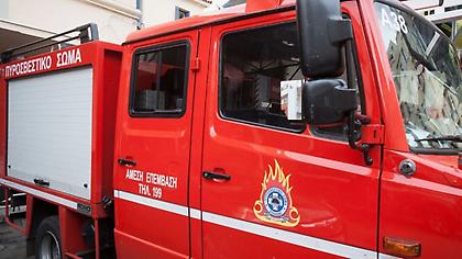 Πυρκαγιά στα Μέγαρα - Δεν απειλούνται σπίτια