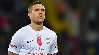 Κυκλοφορεί... ελεύθερος ο Ποντόλσκι!