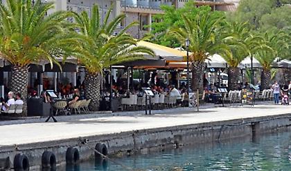Συνεδριάζουν οι λοιμωξιολόγοι: Συζητήσεις για μουσική σε εστίαση και απαγόρευση κυκλοφορίας
