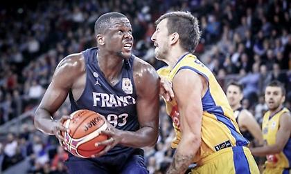 Ζέρβας: «Προβάδισμα ο Φολ για Ολυμπιακό, αλλά παίζει και ο Μπλακ»