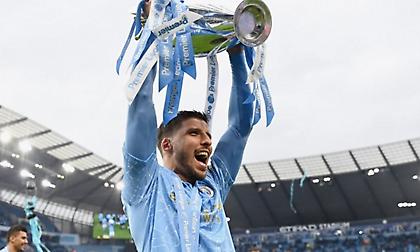 Αυτή είναι η δική μου καλύτερη εντεκάδα της χρονιάς και αυτός ο καλύτερος προπονητής!