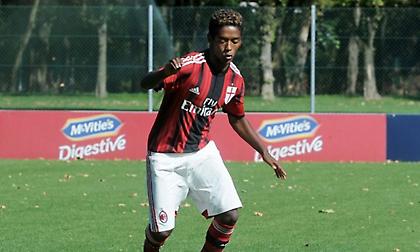 Αυτοκτόνησε πρώην παίκτης των ακαδημιών της Μίλαν-θύμα ρατσισμού: Συγκλονίζει το γράμμα του!