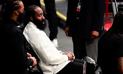 Εκτός και στο τρίτο ματς με Μπακς ο Χάρντεν!