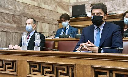 Βουλή: Ενστάσεις από ΕΠΟ και Super League για διατάξεις του αθλητικού νομοσχεδίου