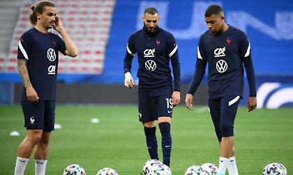 Οι ενδεκάδες στο Γαλλία-Γερμανία