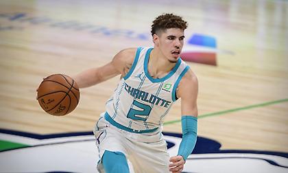 Κορυφαίος ρούκι στο ΝΒΑ ο ΛαΜέλο Μπολ!