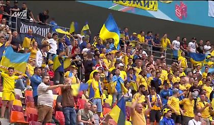 Δυναμικό «παρών» των φιλάθλων στο Εθνικό Στάδιο Βουκουρεστίου